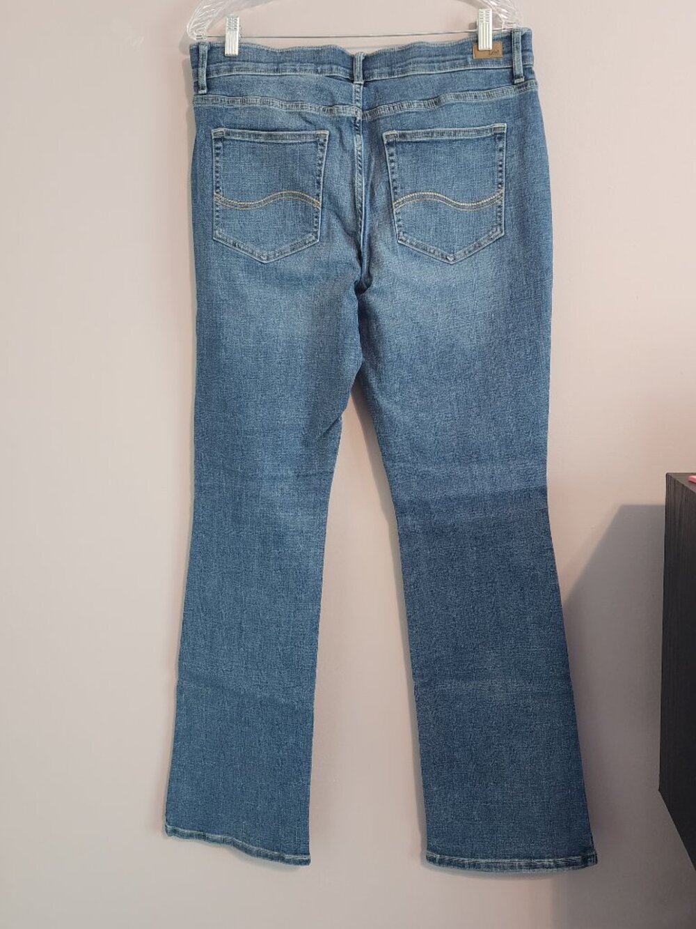 2/$25 Lee Flex Motion Mid Rise Regular Fit Bootcut Jeans Size 16 Long - Picture 6 of 10